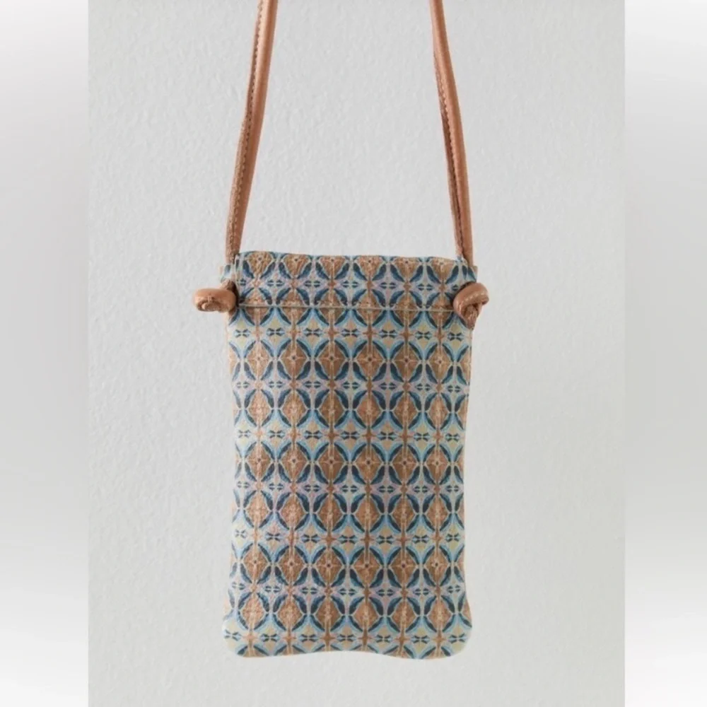 NWOT Free People Let’s Dance Phone Leather Crossbody Bag